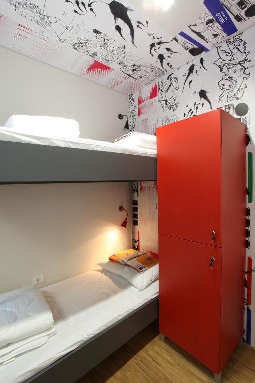 Mcc Hostel ツェリェ 部屋 写真